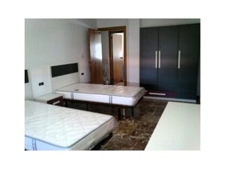 Lloguer Pis  Calle gran capitan. Piso en gran capitan para curso 2627