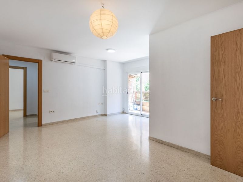 Foto f9d5a74d-bcd2-4bd4-ba74-aa2d96f34685. Pis a Barrio de Zaidín Granada