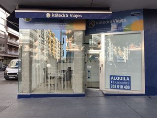 Local Comercial a Calle Azorin
