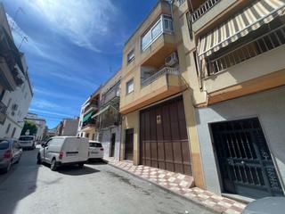 Pis a Pintor zabaleta 43. Piso en venta en torre del campo, 4 dormitorios.