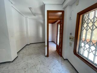 Miete Geschäftsraum in Torredonjimeno. Local en alquiler en torredonjimeno, 1 dormitorio.