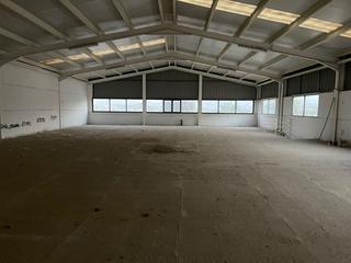 Capannone industriale in Mariana de montoya 11. Nave industrial en venta en jaén.