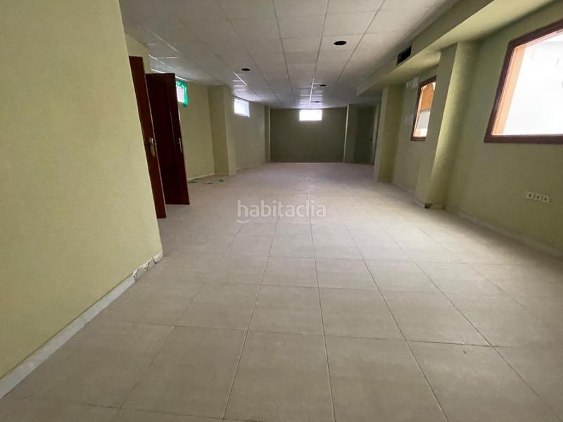 Foto bfa5c8e0-2f1f-4ddb-93ea-f54139223750. Locale commerciale in corredera de san marcos 18 in Linares