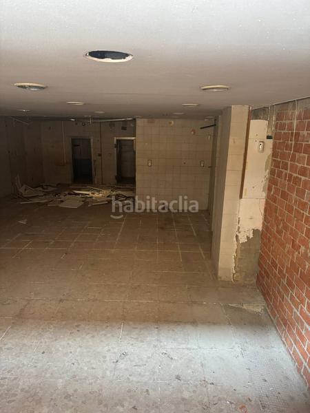 Foto 82764584-ece1-4580-99ce-cb0ff79c8890. Local comercial en guillen 23 local en venta . en Linares