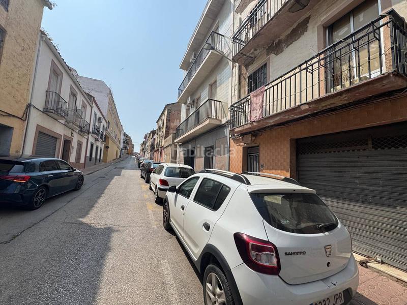 Foto fc69a3e5-dce4-420e-b3f6-c42a8a35e500. Local comercial en guillen 23 local en venta . en Linares