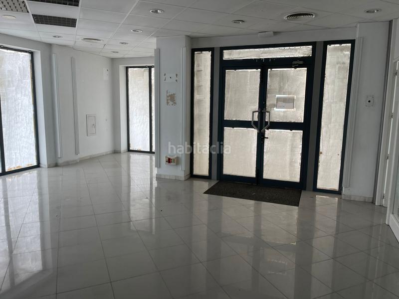 Foto 038ea468-d0e8-4791-a482-f6d78c02fbd8. Local comercial en carmen 4 local en venta . en Alcaudete