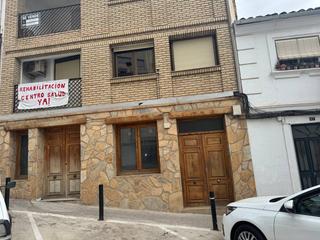 Appartement à Cruz de orea 45. Piso en venta en cazorla, 3 dormitorios.