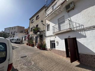 Casa a Pastores 51. Casa en venta en vilches, 3 dormitorios.