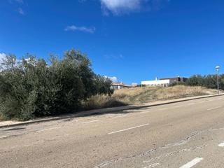 Terreno residenziale in Ruiseñores 7. Solar en venta en ciudad jardinentrecaminos.