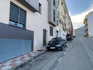 Etagenwohnung in Pintor sorolla 21. Piso en venta en mancha real, 3 dormitorios.