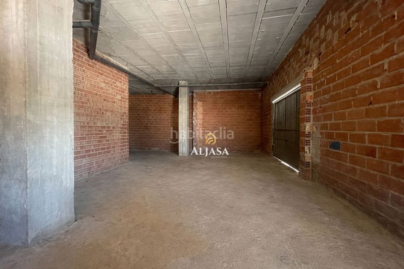 Foto 9d4cb047-244c-4241-87be-8499f506e2a6. Local comercial a Torredonjimeno