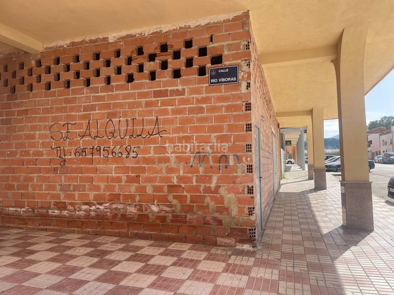 Foto e62ed2a9-90d9-45b9-91b9-5b7e25a5cb9d. Local comercial a Torredonjimeno