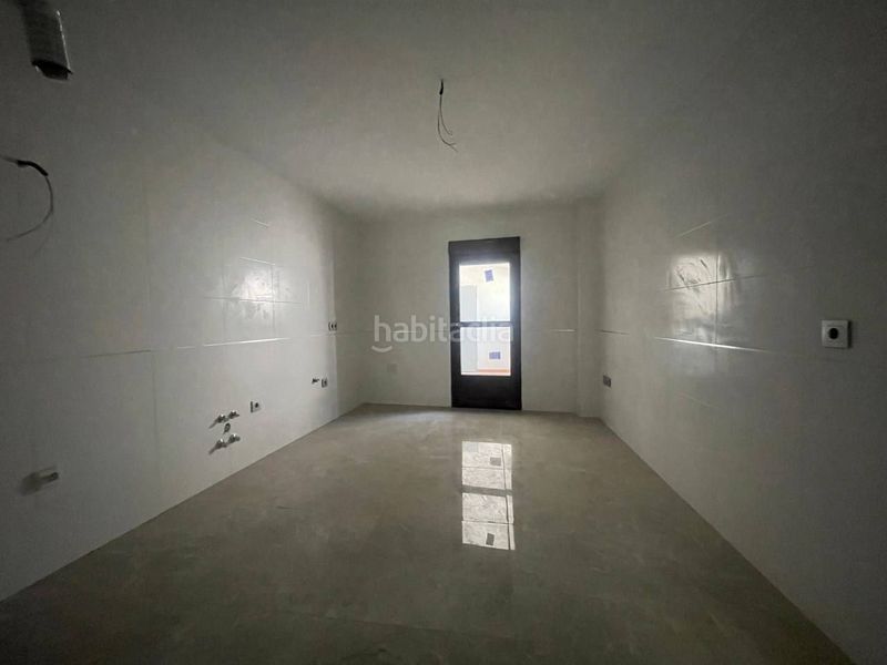 Foto 10e40318-5a51-4395-a97e-840cc904a9bf. Dúplex amb aparcament a Torredonjimeno