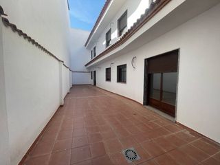 Appartamento in Torredonjimeno. Piso en venta en torredonjimeno, 4 dormitorios.
