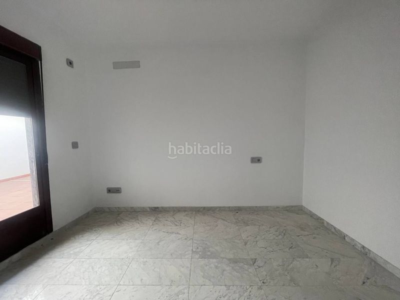 Foto 53003387-e332-45bf-bf85-38ce04673778. Pis amb aparcament a Torredonjimeno