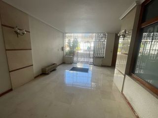 Flat in Torredonjimeno. Piso en venta en torredonjimeno, 4 dormitorios.