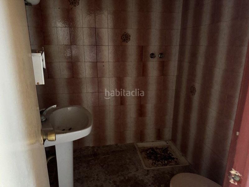 Foto 0faf05bf-8365-44a0-bb04-c107748bce73. Local comercial a larga 25 a Andújar