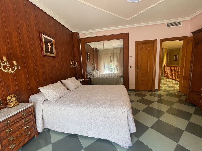 Foto df6aa8dd-3602-4aa1-8b15-65b47bfb2755. Casa amb aparcament a Torredonjimeno