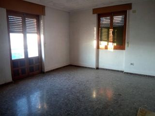Pis a Torredonjimeno. Piso en venta en torredonjimeno, 4 dormitorios.