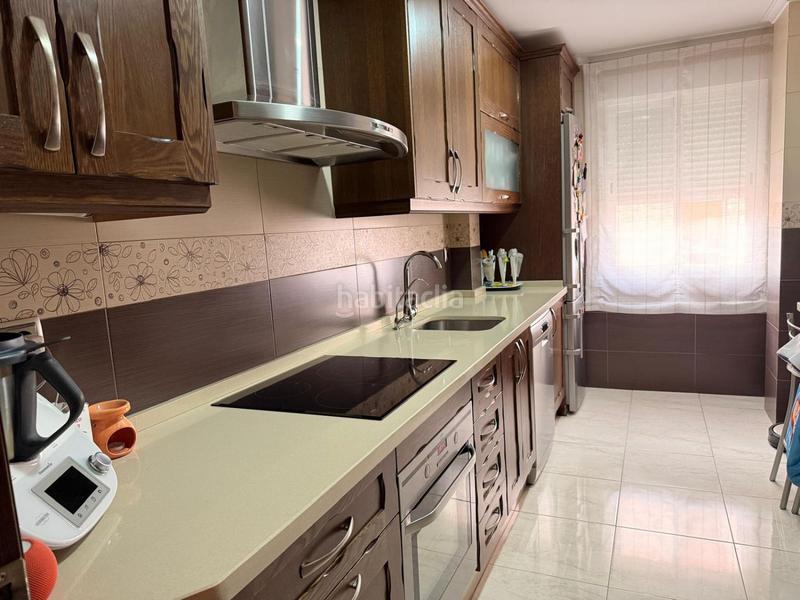 Foto 807f34eb-8cfb-4b8e-841f-ec9e8cefd623. Piso  en venta , 3 dormitorios. en Torredonjimeno