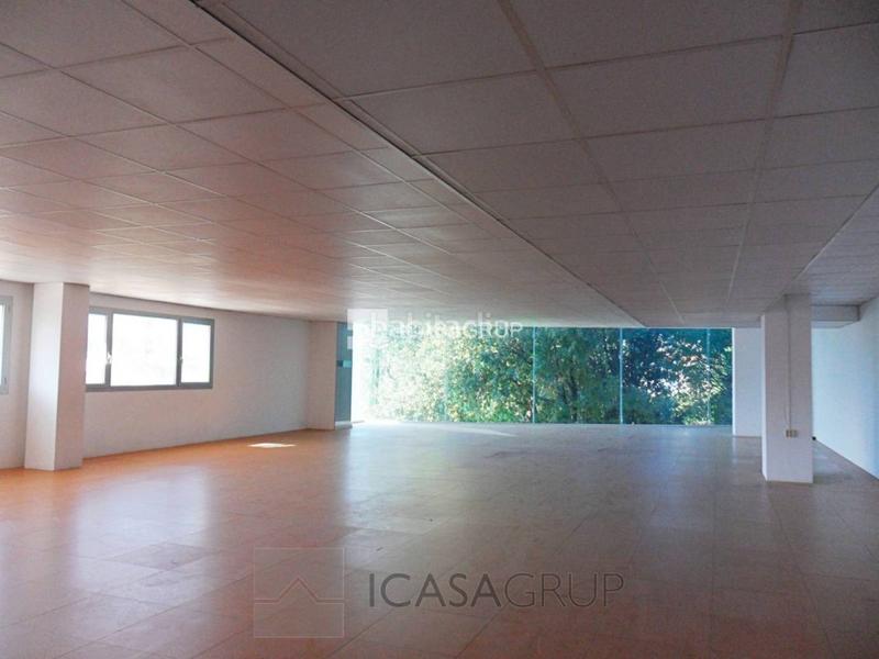 Foto 32f7d0d5-d2fd-42b5-8a6d-24b84608ba68. Rent office space in Roquetes-Can Magí Sant Cugat del Vallès