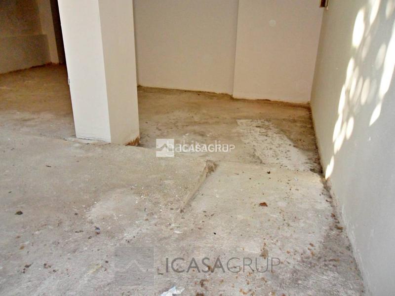 Foto 0a71b14b-2d97-4e92-9ff0-f591eba98f55. Business premise in onze de setembre 92 in Creu Alta Sabadell