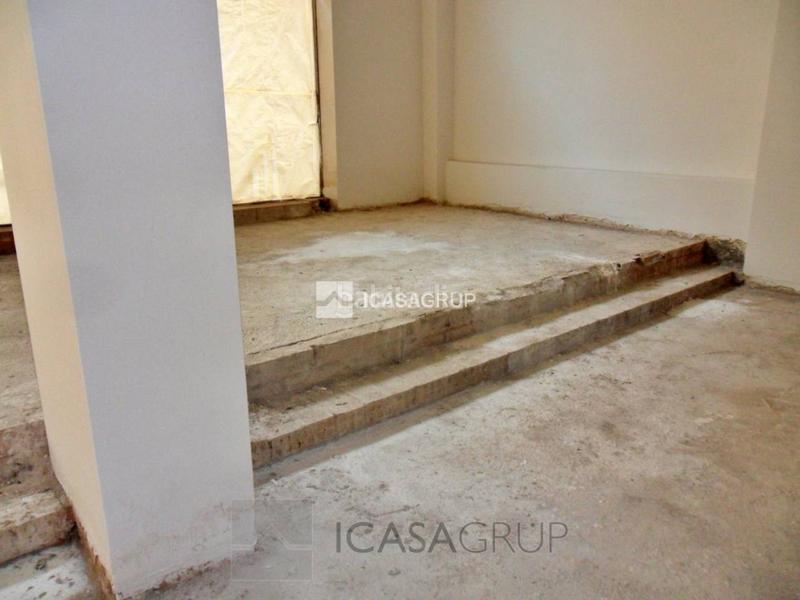 Foto c5128143-e85d-4537-a875-0057b34aba61. Business premise in onze de setembre 92 in Creu Alta Sabadell