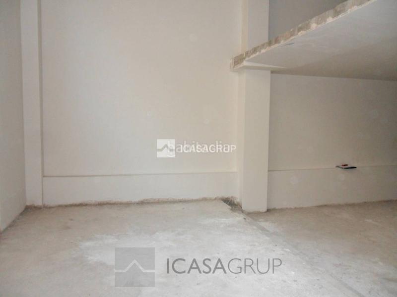 Foto f50e0385-e678-4cd8-bb18-e66bea5289ca. Business premise in onze de setembre 92 in Creu Alta Sabadell