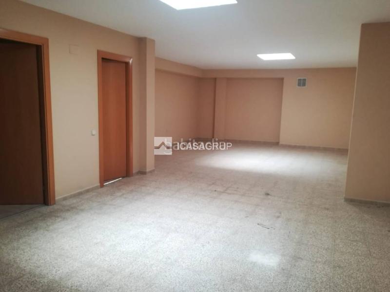 Foto 0f699b4d-b02f-46c4-bc80-d88b0c13d555. Geschäftsraum in Mercat Rubí