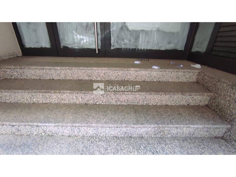 Foto a1083164-7666-40df-a7fe-ae0d9b90e238. Geschäftsraum in Mercat Rubí