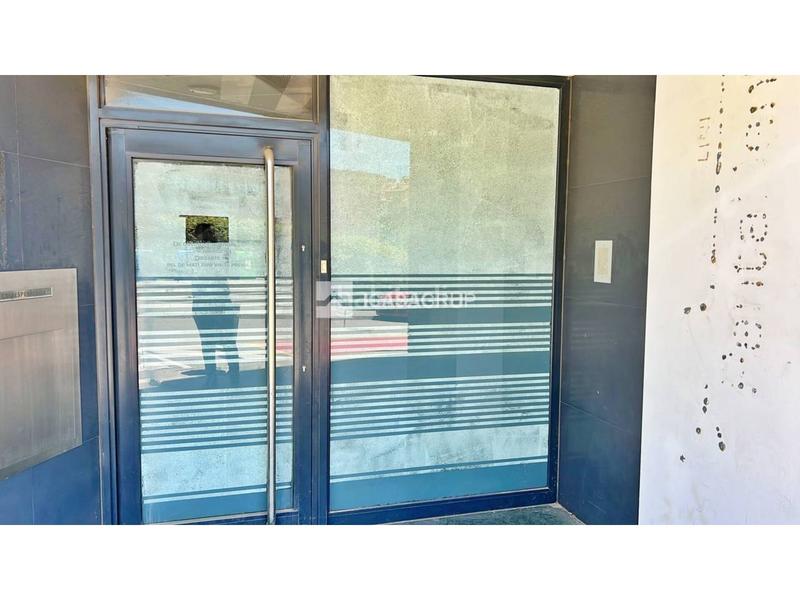 Foto 834b1f39-7fdc-4aa1-9469-1d92e58dcf49. Local comercial  en Castellbisbal