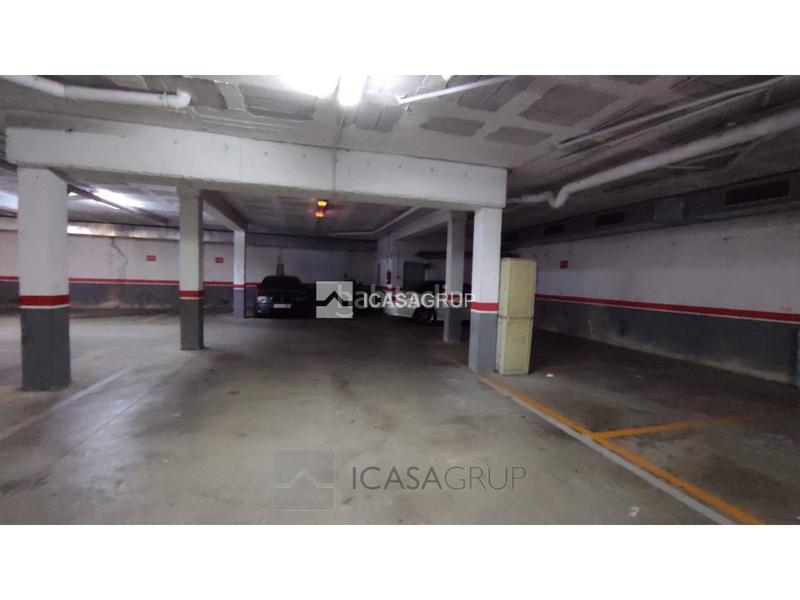 Foto 39ef4ff5-e39f-42a8-953b-614153ac9c1d. Aparcament cotxe a Ca n´Oriol Rubí