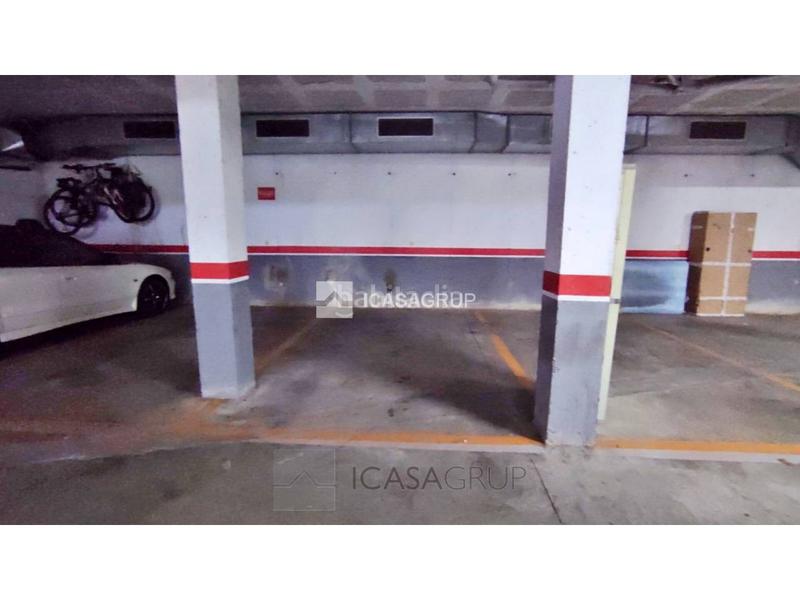 Foto 3be49d0b-6a2d-448f-b565-64eba578ed4a. Aparcament cotxe a Ca n´Oriol Rubí