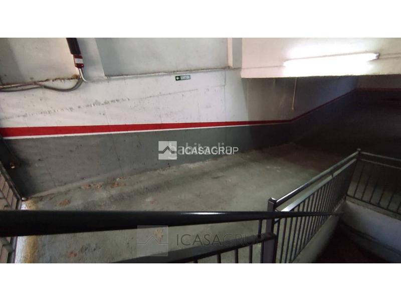 Foto 687cf732-e212-43aa-94cd-c9b3da2f49d1. Aparcament cotxe a Ca n´Oriol Rubí