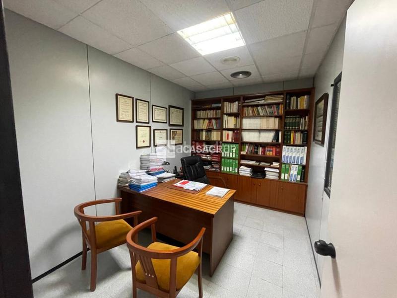 Foto ef918599-7375-420d-bebb-846214096683. Geschäftsraum in Ca n´Oriol Rubí