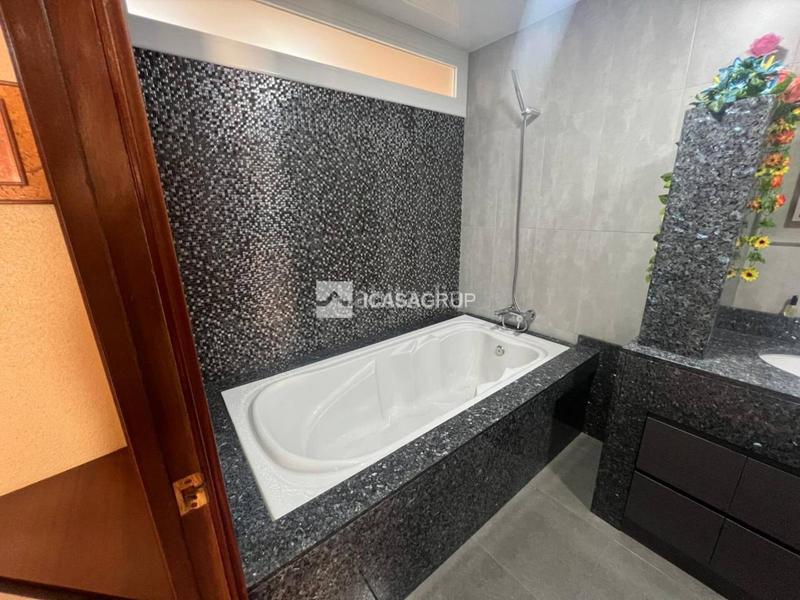 Foto 53df7dfb-de39-402b-9268-fb2d154dd040. Casa adosada casa en venta en ca noriol, en La Serreta Rubí