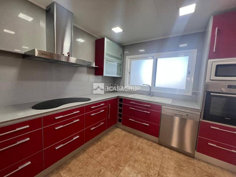 Foto 665f2da3-f98c-4f9b-a68b-757f77204759. Casa adosada casa en venta en ca noriol, en La Serreta Rubí