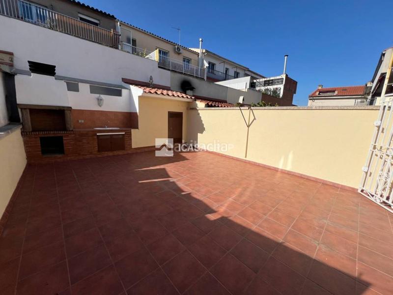 Foto 8f8b3f80-0e95-4efc-9db5-d19220c9afa2. Casa adosada casa en venta en ca noriol, en La Serreta Rubí