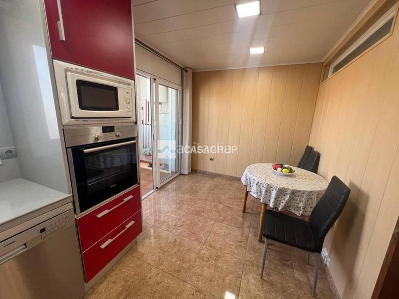 Foto ba212567-8a0a-4e37-9859-9cc95f8d3d15. Casa adosada casa en venta en ca noriol, en La Serreta Rubí