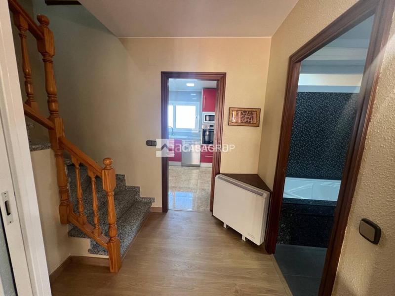 Foto c73e556c-6a91-46f3-911f-aecc603c2630. Casa adosada casa en venta en ca noriol, en La Serreta Rubí