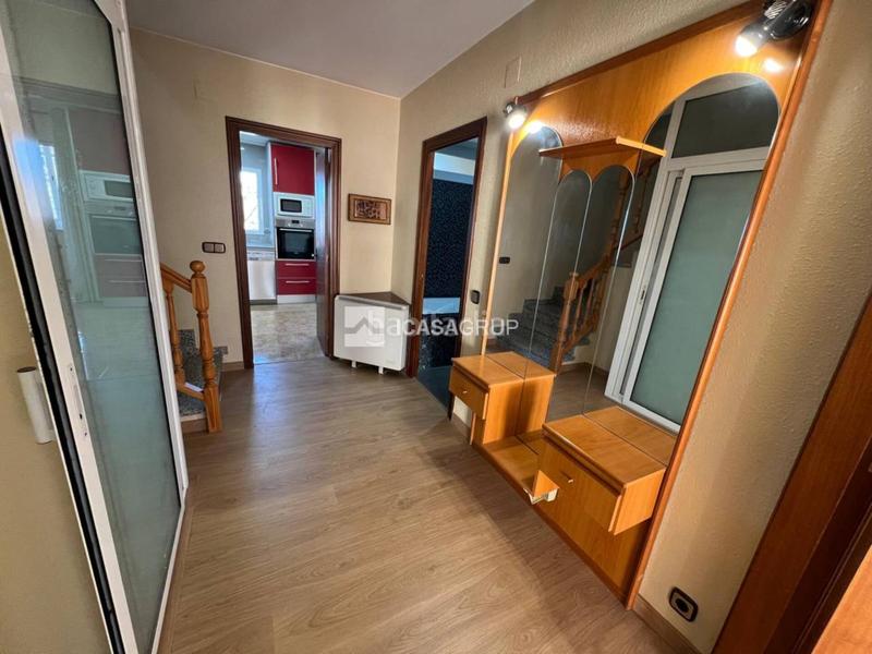 Foto ed4fc7a8-737b-4cce-95d6-800fbc0df6ec. Casa adosada casa en venta en ca noriol, en La Serreta Rubí