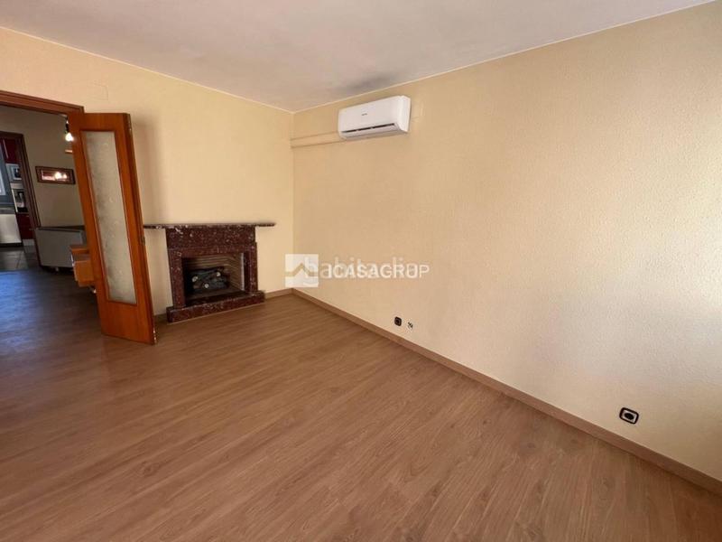 Foto fd94cc9d-b20d-4e0c-b779-835f9cbaea78. Casa adosada casa en venta en ca noriol, en La Serreta Rubí