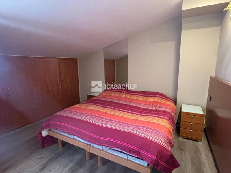 Foto b2a21840-e55e-497f-9b88-c61a98de2e93. Dúplex amb calefacció aparcament a San Pere Terrassa
