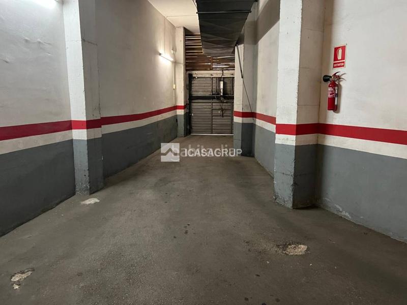 Foto 4244da5d-f8eb-4124-a50d-d3abc0033b73. Flat with parking in Centre - Estació Sant Cugat del Vallès