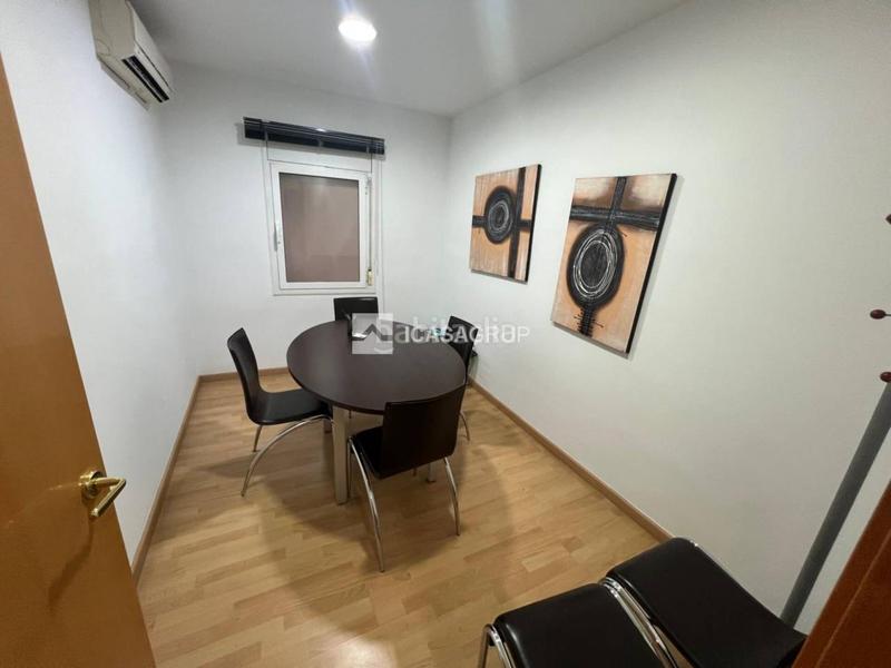 Foto 87681ae9-3559-45c2-b8b9-d1072ca319c4. Flat with parking in Centre - Estació Sant Cugat del Vallès