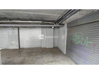 Local commercial à Sant cugat 63. Local en venta en rubí