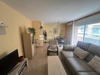 Pis  Parellada. Piso en venta en rubí zona castell