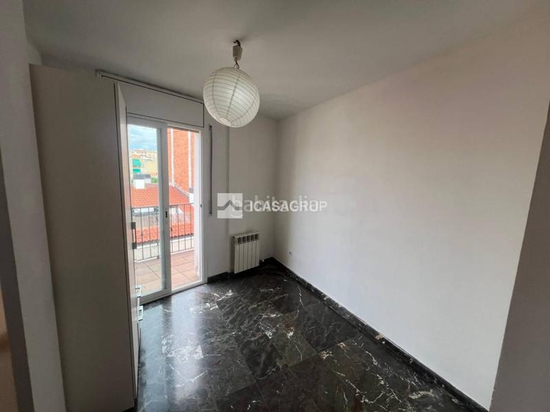 Foto 76624a69-ece1-4790-a2e7-3f5a9768d2a7. Ático venta ático dúplex esquinero en zona nord en Rubí