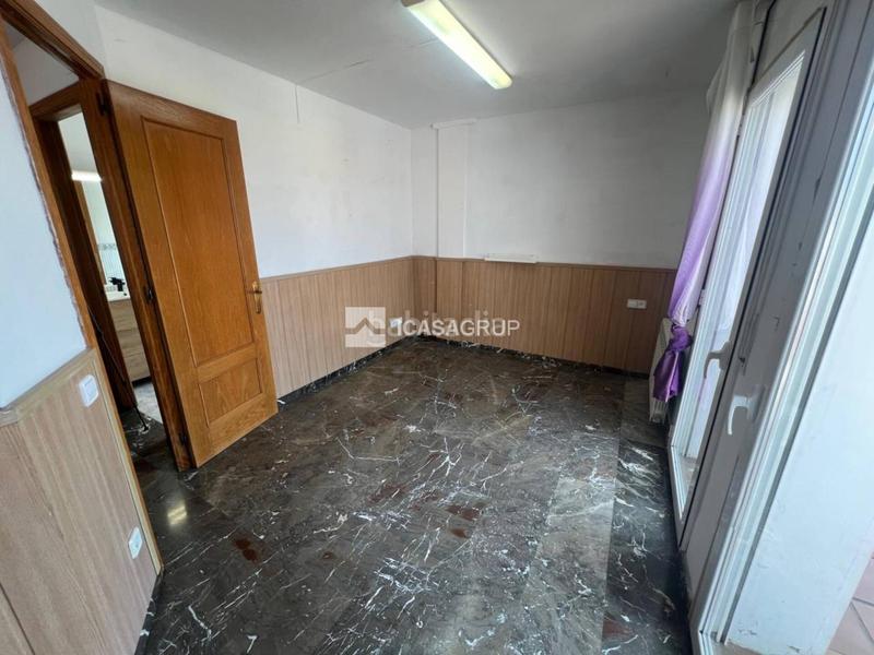 Foto cc9f8a38-a5fa-4707-8da3-724c5f039000. Ático venta ático dúplex esquinero en zona nord en Rubí