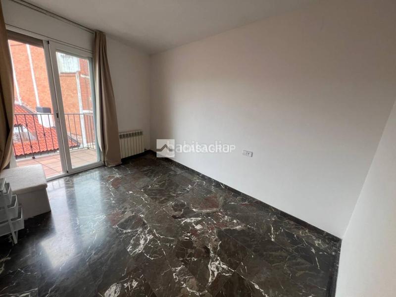 Foto cf336563-ab9c-48d1-94f3-8140490f7af1. Ático venta ático dúplex esquinero en zona nord en Rubí